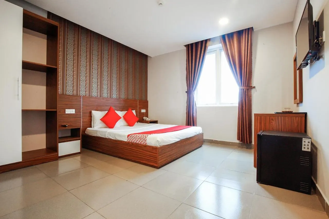 Oyo 491 Truong Sa Hotel Da Nang