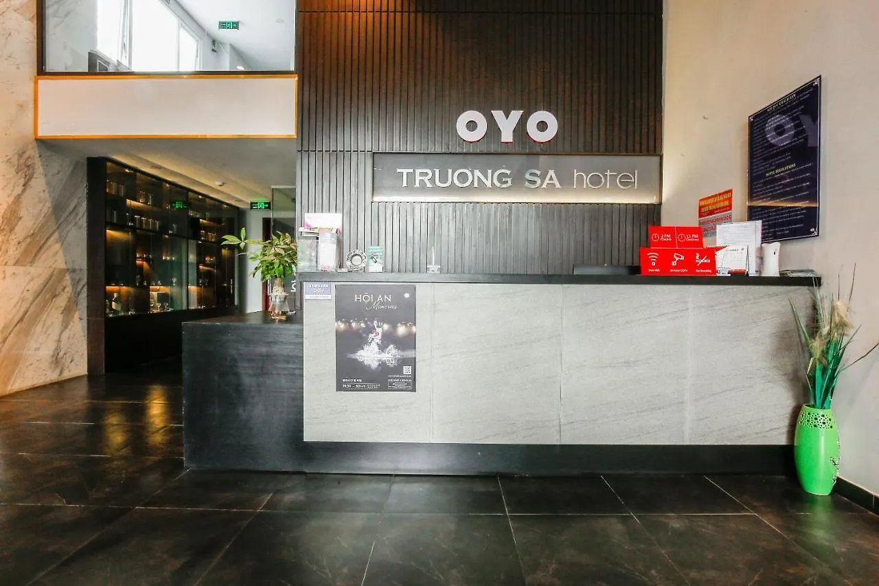 **  Oyo 491 Truong Sa Hotel Da Nang Vietnam